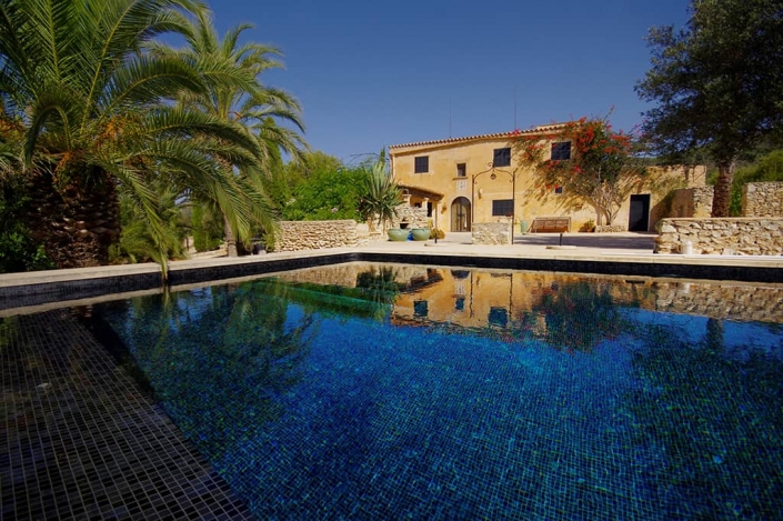 Garten entworfen von Maria Sagreras in der Finca Es Turó - Mallorca - Viveros Pou Nou