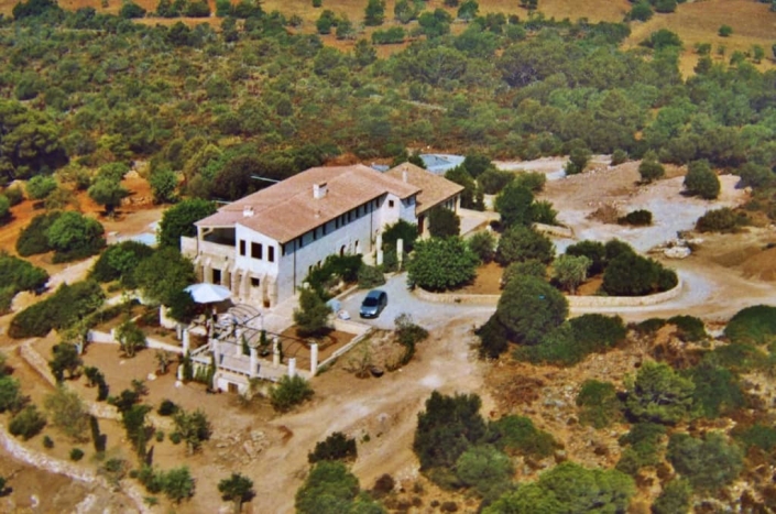 Landscaping project by Garden Center Viveros Pou Nou in finca Consolació - Mallorca