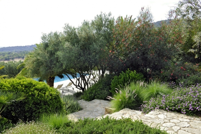 Landscaping project by Garden Center Viveros Pou Nou in Finca Consolació - Mallorca